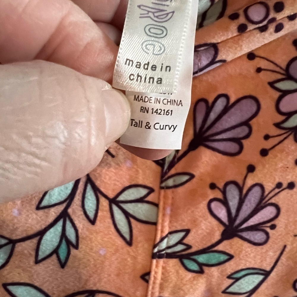 B2.21 LULAROE TC Leggings • Floral - Picture 3 of 4